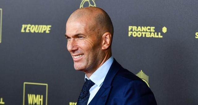 半岛体育-【早报】热刺双星绝妙配合！曼联痛失好局！