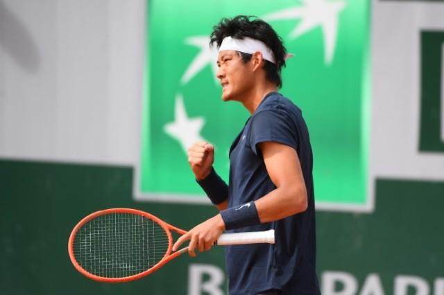 半岛体育-【早报】热刺双星绝妙配合！曼联痛失好局！